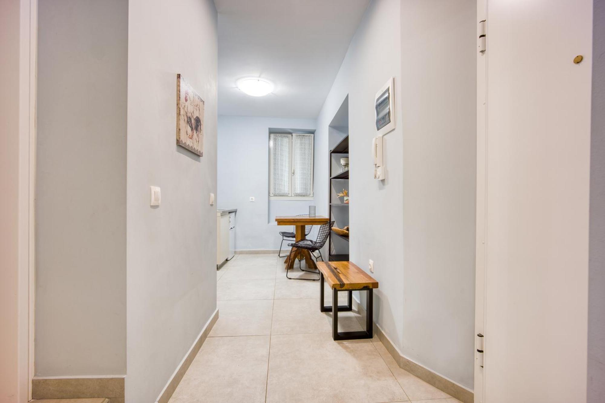 Bentzi...Boutique Apartment In Pangrati, Superior Suite Athena Bagian luar foto